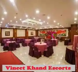 Escorts Vineet Khand